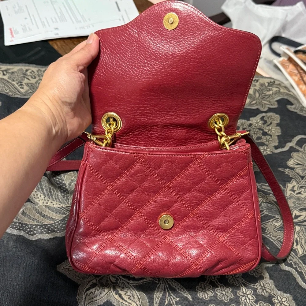 Authentic Jill Stuart Elegant Red Quilted Handbag with Lock and Key - Picture 9 of 13